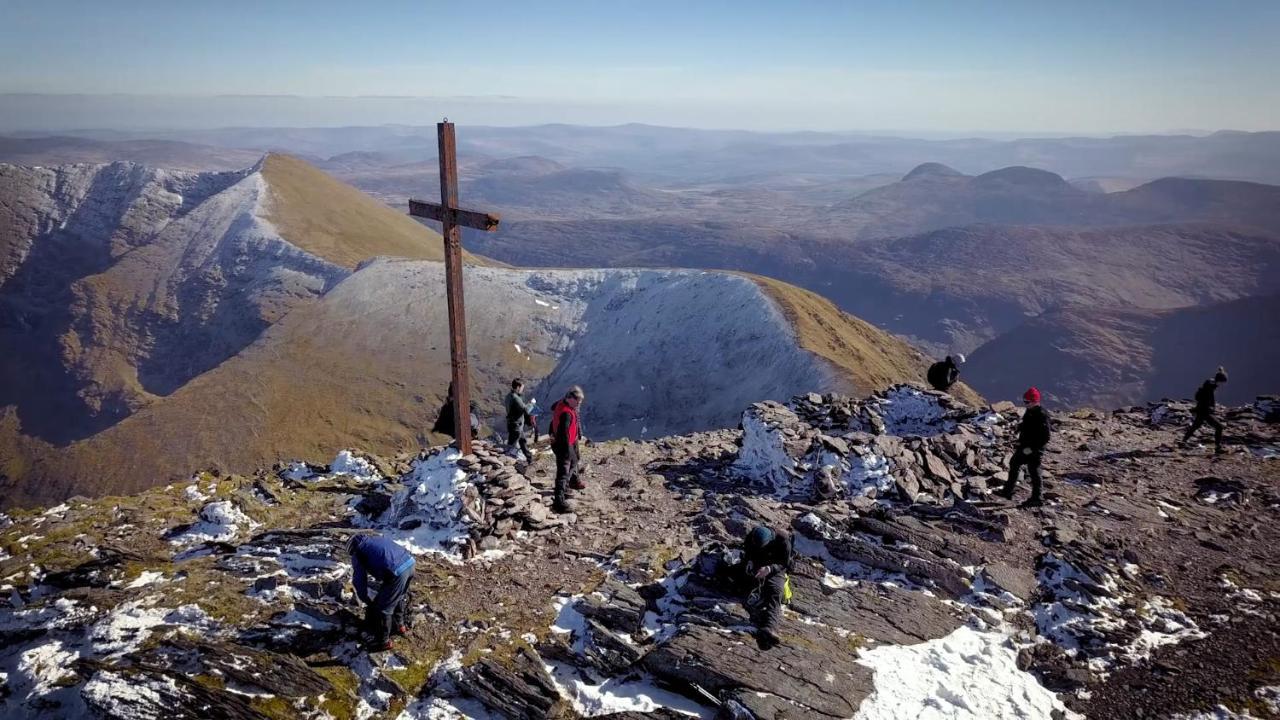 Climbers Inn Glencar Екстер'єр фото